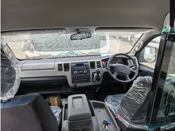 Xe bus mini, Xe van chở khách mới AUMAN: hình 5