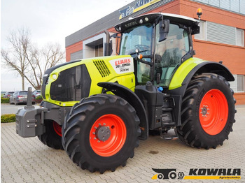 Máy cày CLAAS Axion 810