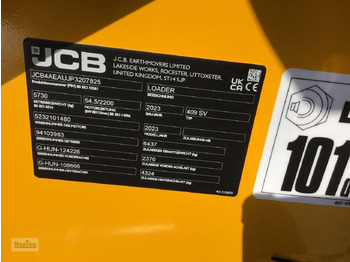 Máy xúc lật bánh lốp JCB 409