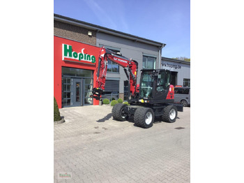 Máy xúc bánh lốp YANMAR