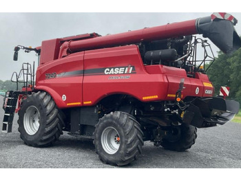 Máy gặt đập CASE IH Axial-Flow
