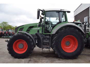 Máy cày FENDT 826 Vario