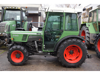 Máy cày FENDT Farmer 200