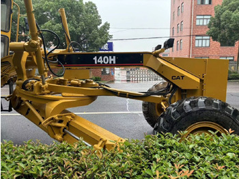 Máy san CATERPILLAR 140H