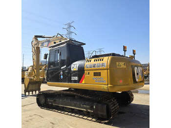 Máy xúc bánh xích CATERPILLAR 320D