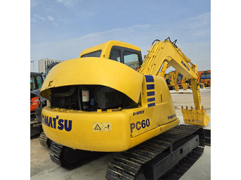 Máy xúc mini KOMATSU PC60