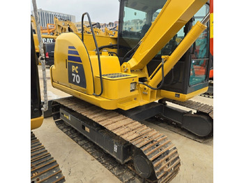Máy xúc mini KOMATSU PC70-8