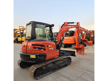 Máy xúc mini KUBOTA