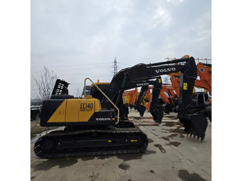 Máy xúc bánh xích VOLVO EC140DL