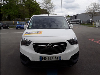 Xe van nhỏ gọn OPEL