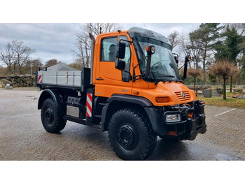 Tiện ích/ Xe đặc dụng UNIMOG U500