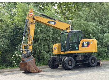 Máy xúc bánh lốp CATERPILLAR 318