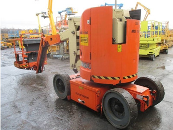 Xe nâng người nhiều khớp nối JLG E 300 AJ: hình 4