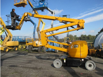 Xe nâng người nhiều khớp nối MANITOU