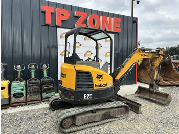 Máy xúc mini Bobcat E26 à 18900 € HT: hình 3