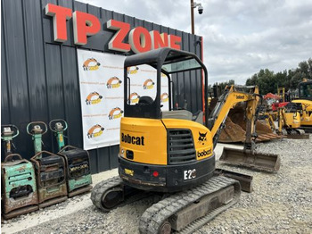 Máy xúc mini Bobcat E26 à 18900 € HT: hình 5
