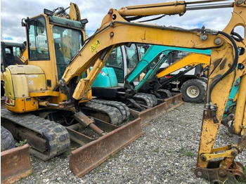Máy xúc mini YANMAR