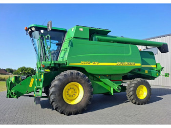 Máy gặt đập JOHN DEERE 2000 Series