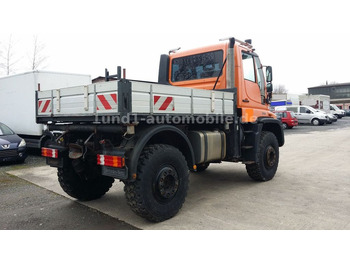 Xe ben UNIMOG U300