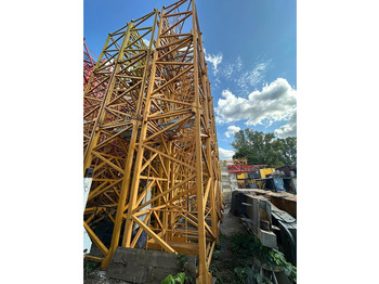 Cần cẩu tháp LIEBHERR