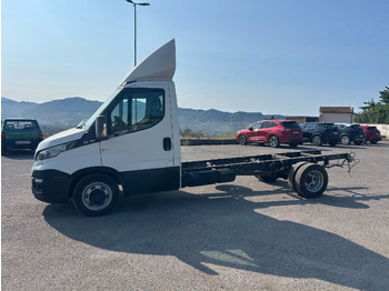 Xe cẩu tự hành IVECO DAILY 35C15: hình 2