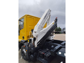 Xe cẩu tự hành IVECO EUROCARGO 120E28P: hình 3
