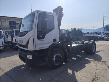 Xe cẩu tự hành IVECO EuroCargo