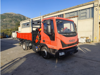 Xe cẩu tự hành IVECO EuroCargo