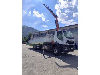 Xe cẩu tự hành IVECO Stralis