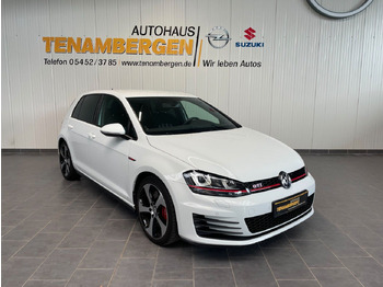Sedan VOLKSWAGEN