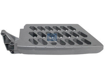 Bậc bước VOLVO FH