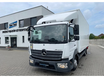 Xe tải hộp MERCEDES-BENZ Atego 818