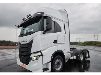 Xe đầu kéo IVECO S-WAY
