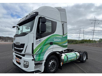 Xe đầu kéo IVECO Stralis 440