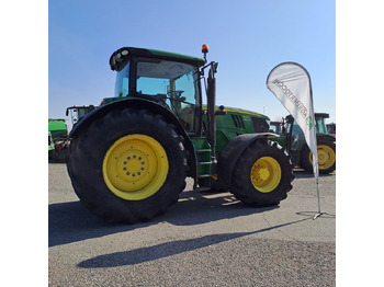 Máy cày JOHN DEERE 6210R: hình 3 Máy cày JOHN DEERE 6210R: hình 3