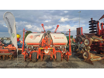 Máy gieo hạt KUHN