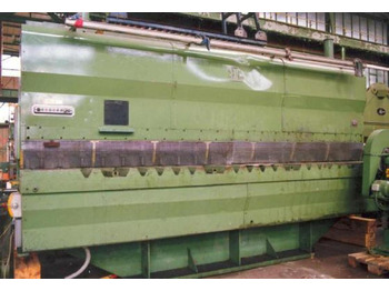 Máy gia công kim loại