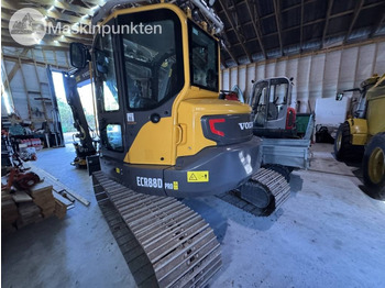 Máy xúc mini VOLVO ECR88D
