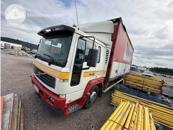 Xe tải hộp VOLVO FL6
