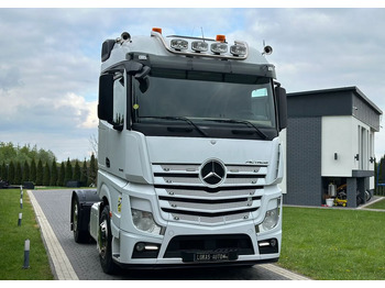 Xe đầu kéo MERCEDES-BENZ Actros 1845