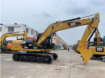 Máy xúc bánh xích CATERPILLAR 320D2