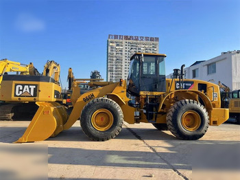 Máy xúc lật bánh lốp CATERPILLAR 966H