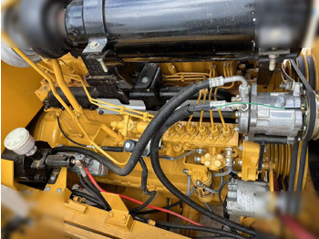 Máy xúc lật bánh lốp CATERPILLAR 966H: hình 4
