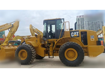 Máy xúc lật bánh lốp CATERPILLAR 966