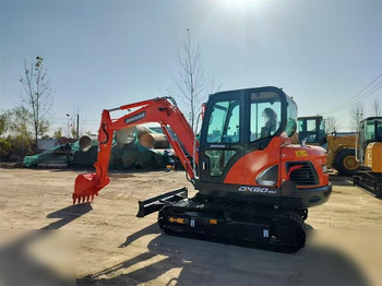 Máy xúc bánh xích DOOSAN DX60-9C