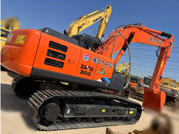 Máy xúc bánh xích HITACHI ZX200