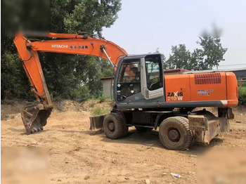 Máy xúc bánh lốp HITACHI ZX210W