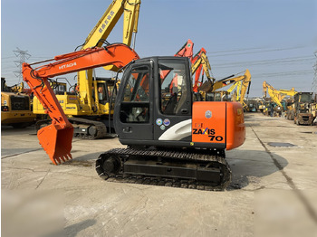 Máy xúc bánh xích HITACHI ZX70
