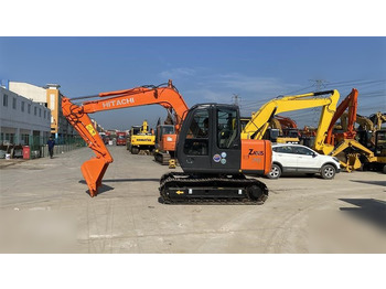 Máy xúc bánh xích HITACHI ZX70