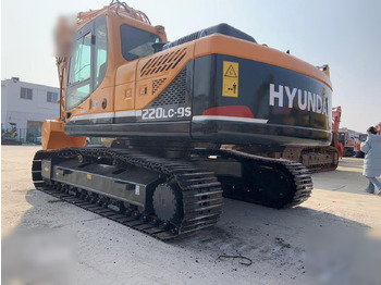 Máy xúc bánh xích HYUNDAI